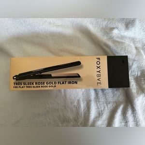 NEW FOXY BAE FLAT IRONS